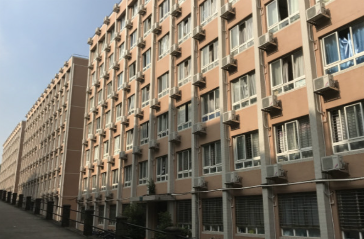 空調集控系統-實現空調集中管理一鍵控制！